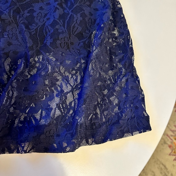 Relativity Navy Blue Lace Skirt - Picture 2 of 5